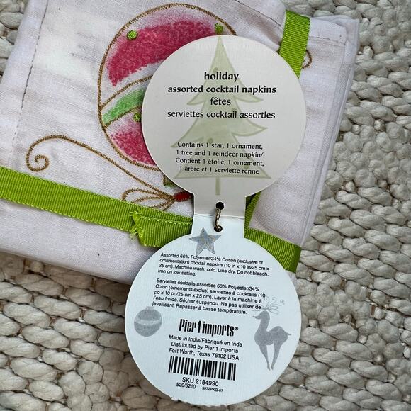 NEW Pier 1 Embroidered Cloth Cocktail Napkins Christmas Holiday 12 Hostess Bar - Picture 2 of 3